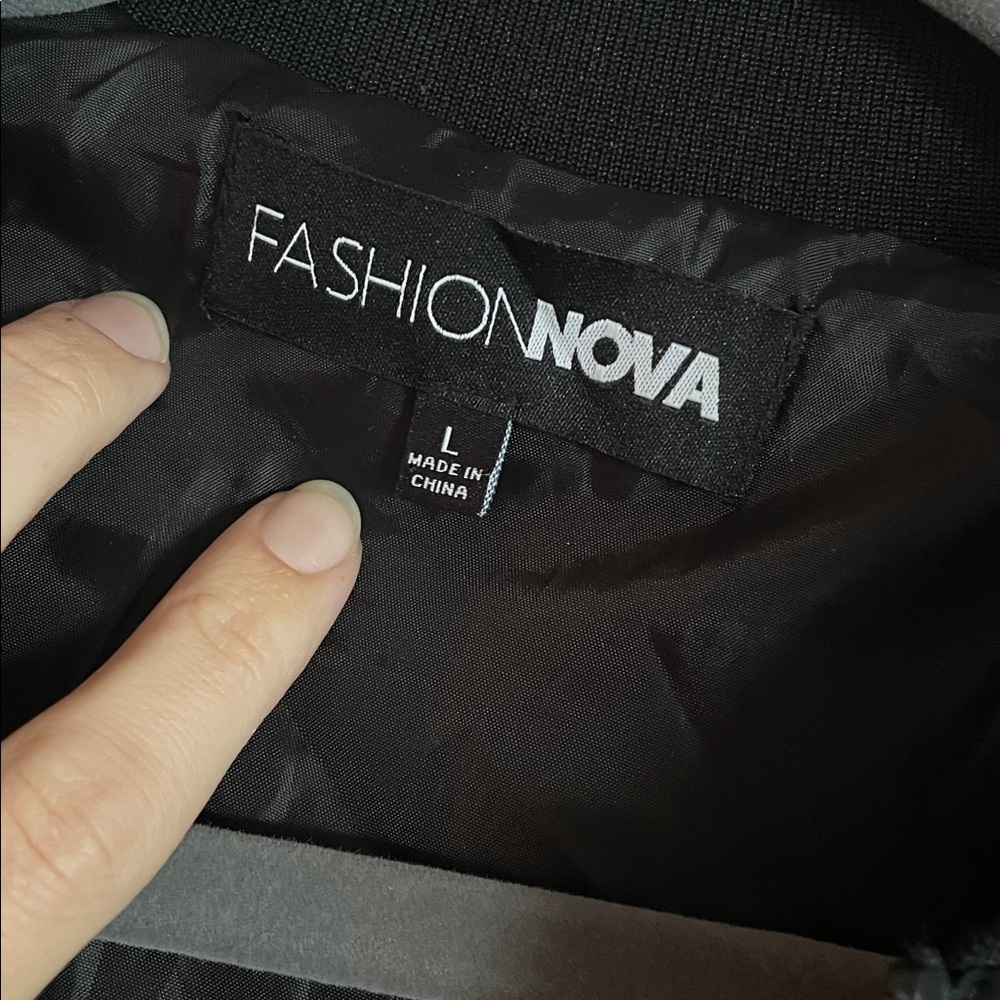 Fashion Nova Black Bomber Jacket - Picture 3 of 5